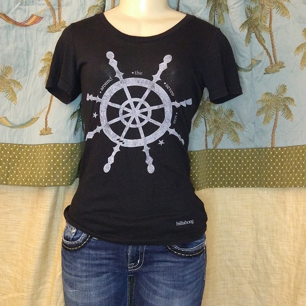 **Billabong t-shirt size medium**